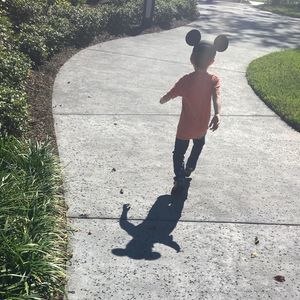 Meet your Posher, Leigh